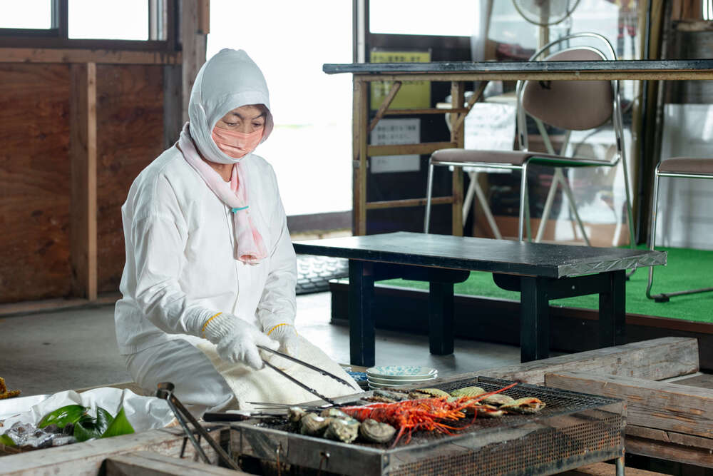 海女小屋 火場