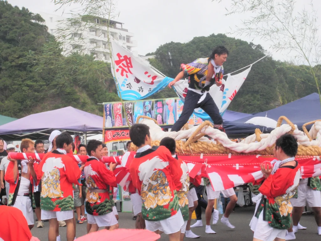 わらじ祭り